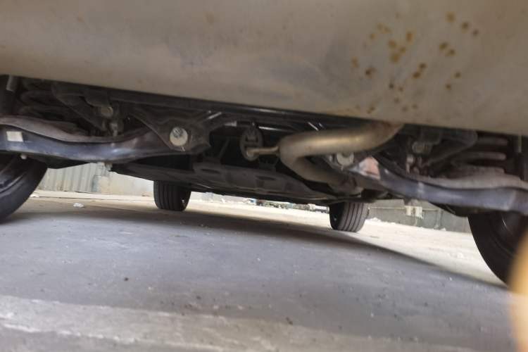 Used BYD Song PLUS New Energy 2025 DM-i 112KM Prestige Model Chassis Rear