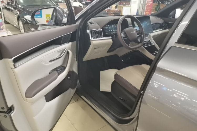 Used BYD Song PLUS New Energy 2025 EV Intelligent Driving Version 520km Premium Model Driver Seat