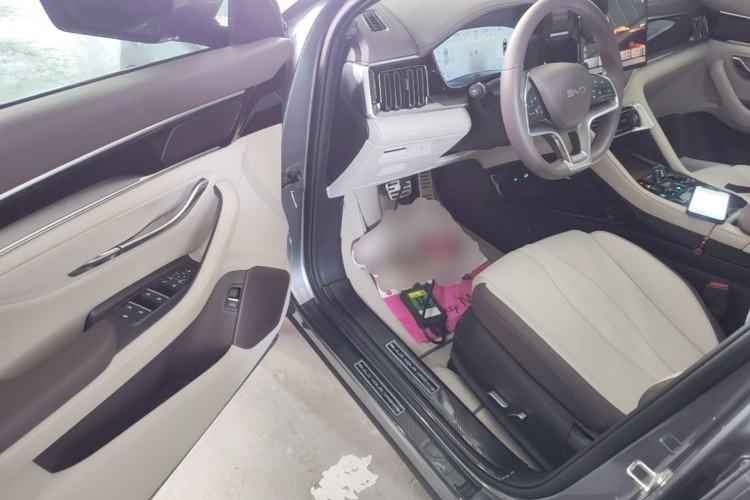 Used BYD Song PLUS New Energy 2025 DM-i 112KM Prestige Model Driver Seat