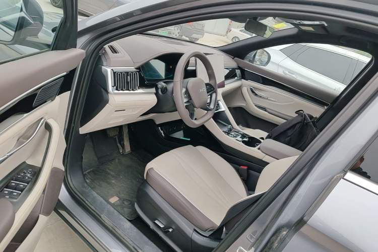 Used BYD Song PLUS New Energy 2025 EV Intelligent Driving Version 520km Premium Model Driver Seat