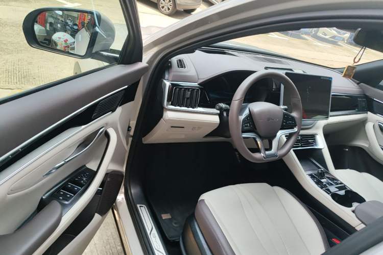 Used BYD Song PLUS New Energy 2025 DM-i 160KM Flagship PLUS Driver Seat