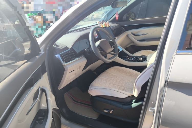 Used BYD Song PLUS New Energy 2025 DM-i 112KM Prestige Model Driver Seat