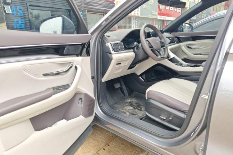 Used BYD Song PLUS New Energy 2025 DM-i 112KM Prestige Model Driver Seat