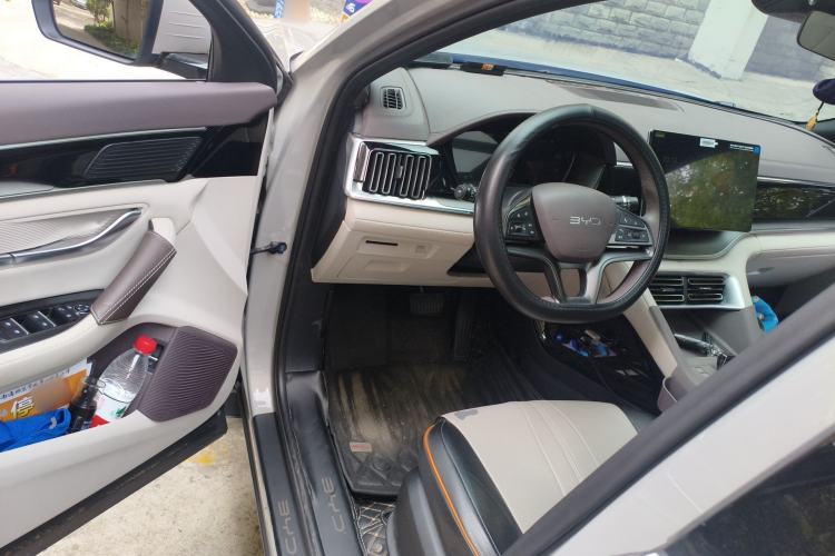 Used BYD Song PLUS New Energy 2025 EV 520km Luxury Version Driver Seat