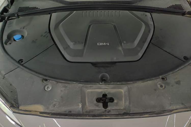 Used BYD Song PLUS New Energy 2025 DM-i 160KM Flagship Model Engine Bay