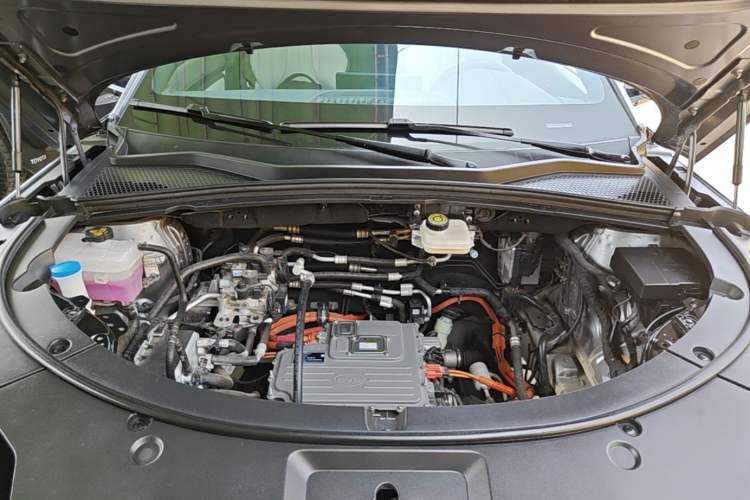 Used BYD Song PLUS New Energy 2025 EV Intelligent Driving Edition 520km Luxury Model Engine Bay