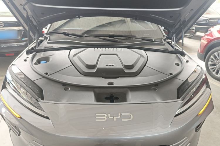 Used BYD Song PLUS New Energy 2025 DM-i 112KM Prestige Model Engine Bay