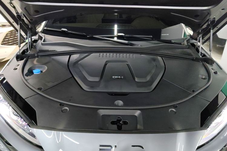 Used BYD Song PLUS New Energy 2025 DM-i 112KM Prestige Model Engine Bay