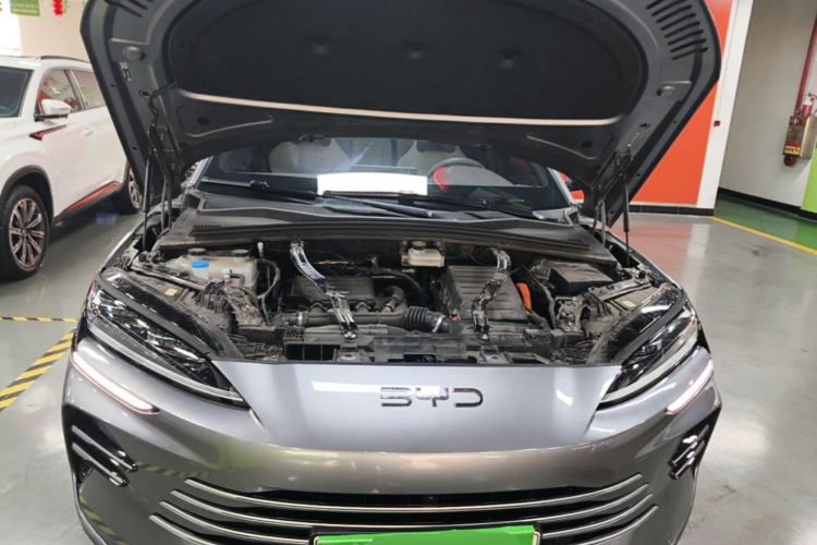 Used BYD Song PLUS New Energy 2025 DM-i 112KM Prestige Model Engine Bay