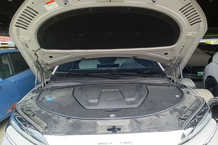 Used BYD Song PLUS New Energy 2025 DM-i 160KM Flagship Model Engine Bay