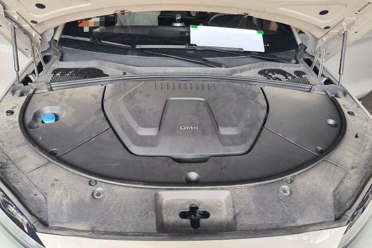 Used BYD Song PLUS New Energy 2025 DM-i 112KM Prestige Model Engine Bay