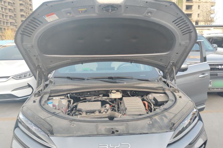 Used BYD Song PLUS New Energy 2025 DM-i Intelligent Driving 112KM Prestige Model Engine Bay