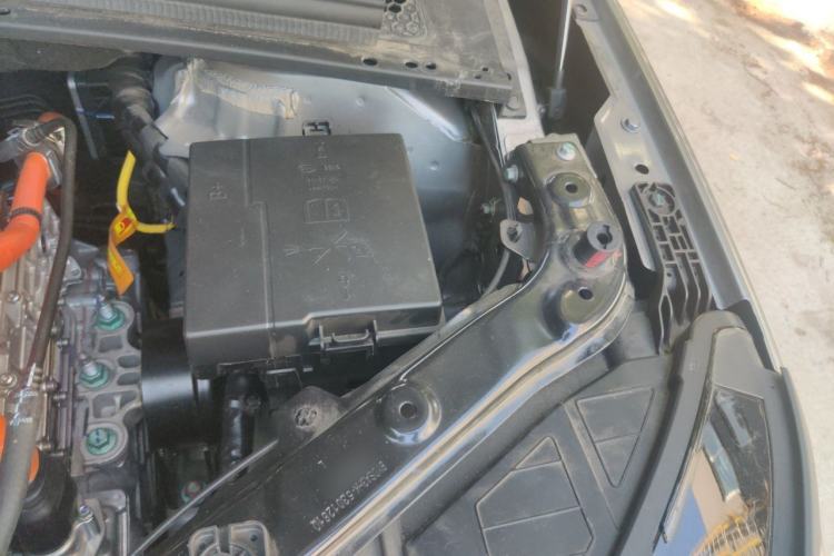 Used BYD Song PLUS New Energy 2025 DM-i 160KM Flagship Model Engine Bay Left