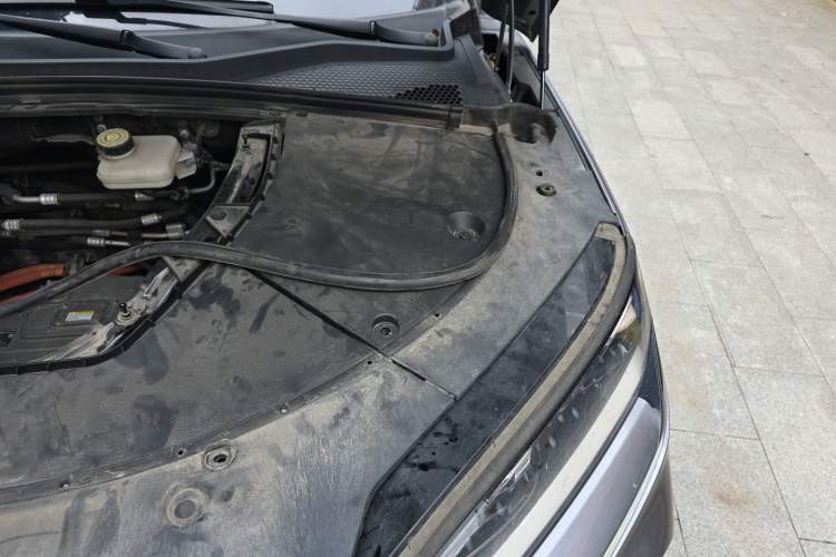 Used BYD Song PLUS New Energy 2025 EV 520km Luxury Version Engine Bay Left