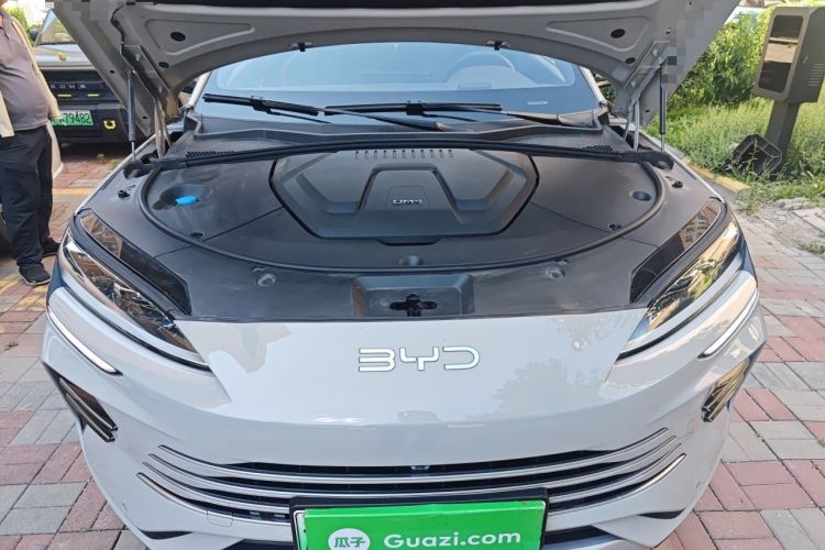 Used BYD Song PLUS New Energy 2025 DM-i 75KM Luxury Model Engine Bay