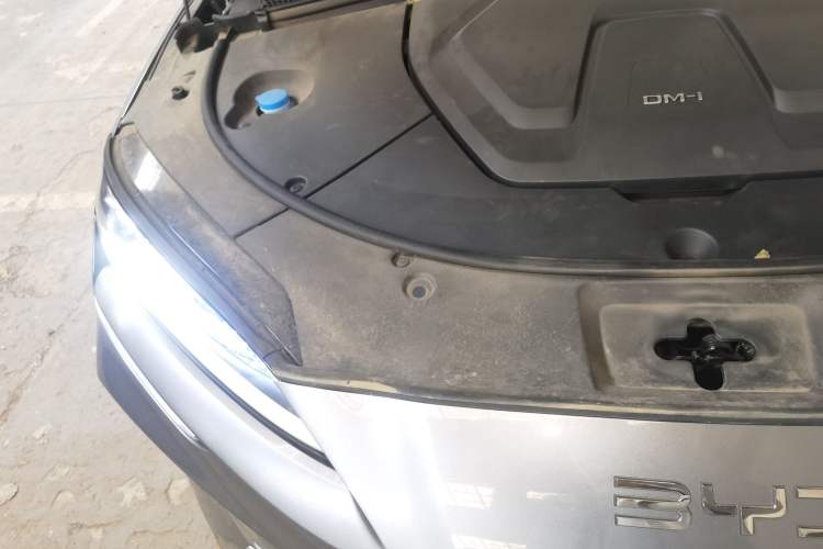 Used BYD Song PLUS New Energy 2025 DM-i 112KM Prestige Model Engine Bay Right