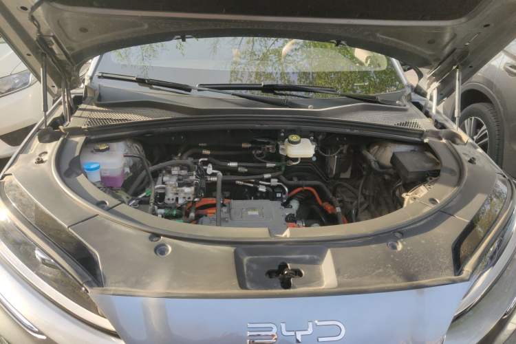 Used BYD Song PLUS New Energy 2025 EV 520km Premium Version Engine Bay