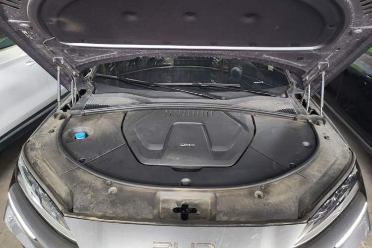 Used BYD Song PLUS New Energy 2025 DM-i 112KM Prestige Model Engine Bay