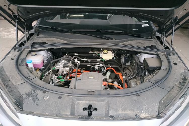 Used BYD Song PLUS New Energy 2025 EV Intelligent Driving Version 520km Premium Model Engine Bay