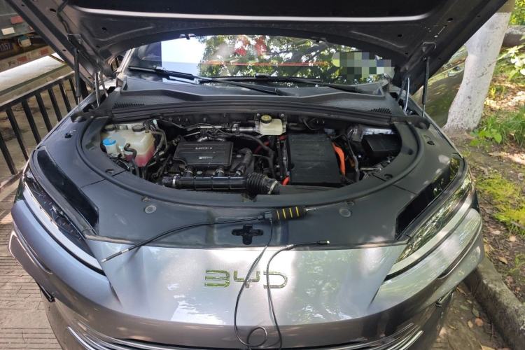 Used BYD Song PLUS New Energy 2025 DM-i Smart Drive 112KM Prestige Model Engine Bay