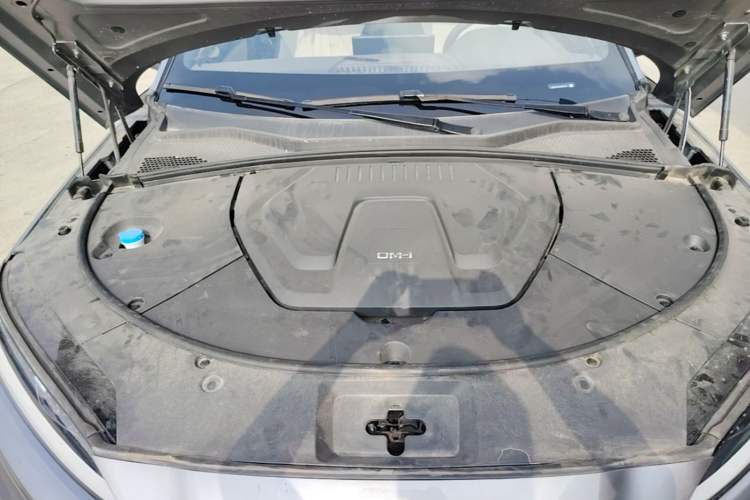 Used BYD Song PLUS New Energy 2025 DM-i 112KM Prestige Model Engine Bay