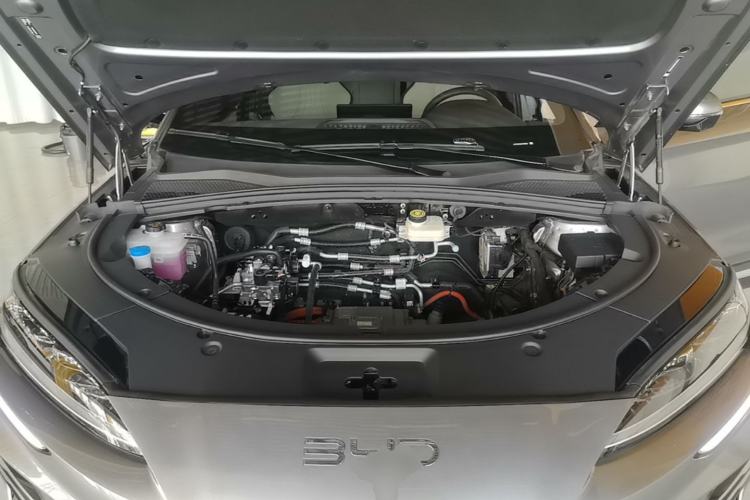 Used BYD Song PLUS New Energy 2025 EV Intelligent Driving Edition 520km Luxury Model Engine Bay