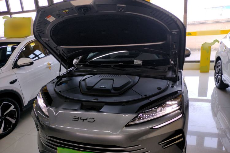 Used BYD Song PLUS New Energy 2025 DM-i 112KM Prestige Model Engine Bay