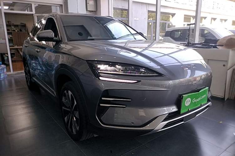 Used BYD Song PLUS New Energy 2025 EV 520km Luxury Version Exterior 1