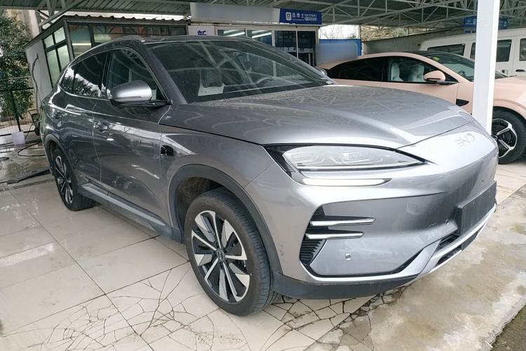 Used BYD Song PLUS New Energy 2025 EV Intelligent Driving Version 520km Premium Model Exterior 1
