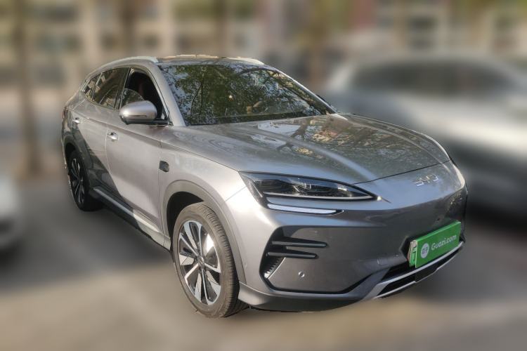 Used BYD Song PLUS New Energy 2025 EV 520km Premium Version Exterior 2