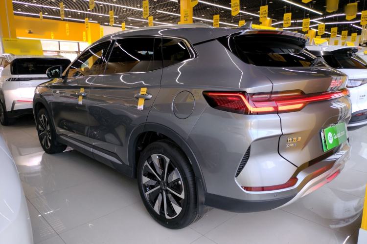 Used BYD Song PLUS New Energy 2025 DM-i 112KM Prestige Model Exterior 2