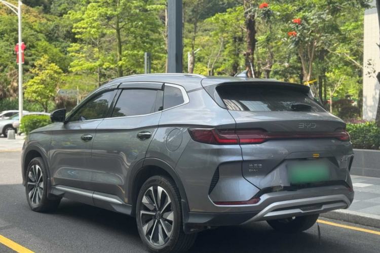 Used BYD Song PLUS New Energy 2025 DM-i 112KM Prestige Model Exterior 2