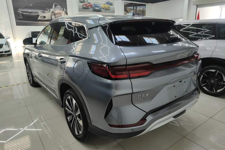 Used BYD Song PLUS New Energy 2025 DM-i Smart Drive 112KM Prestige Model Exterior 3