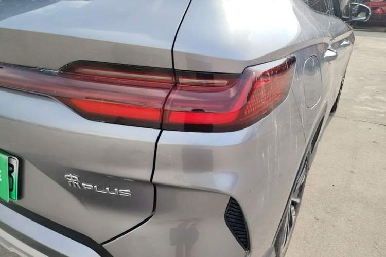 Used BYD Song PLUS New Energy 2025 DM-i 112KM Prestige Model Exterior 3
