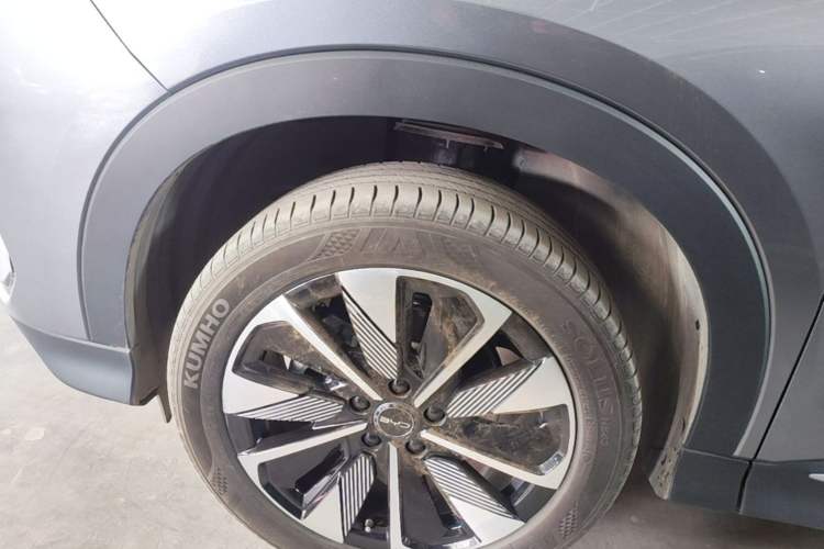 Used BYD Song PLUS New Energy 2025 DM-i 112KM Prestige Model Exterior 4