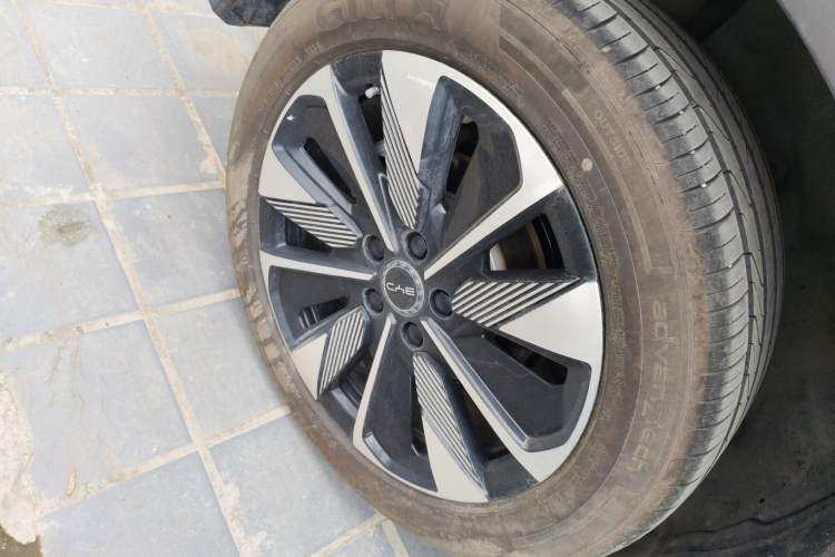 Used BYD Song PLUS New Energy 2025 DM-i Intelligent Driving 160KM Flagship Model Exterior 5