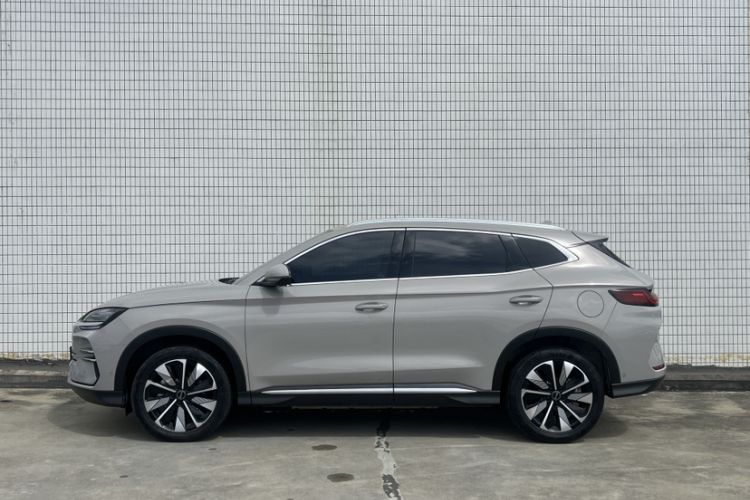 Used BYD Song PLUS New Energy 2025 DM-i 160KM Flagship PLUS Exterior 5