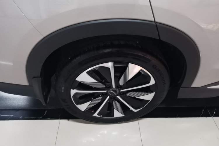 Used BYD Song PLUS New Energy 2025 DM-i 112KM Prestige Model Exterior 5