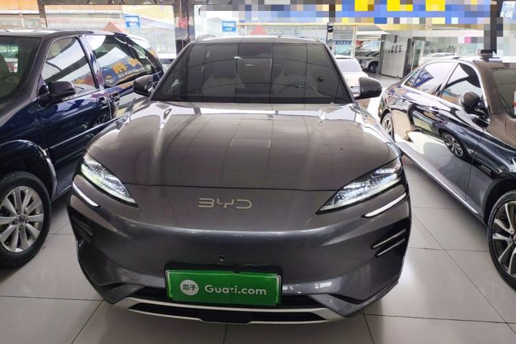 Used BYD Song PLUS New Energy 2025 EV 520km Luxury Version Front