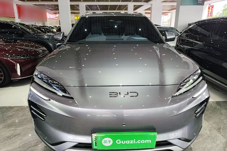 Used BYD Song PLUS New Energy 2025 EV 520km Premium Version Front