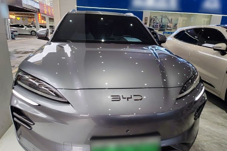 Used BYD Song PLUS New Energy 2025 EV 520km Luxury Version Front