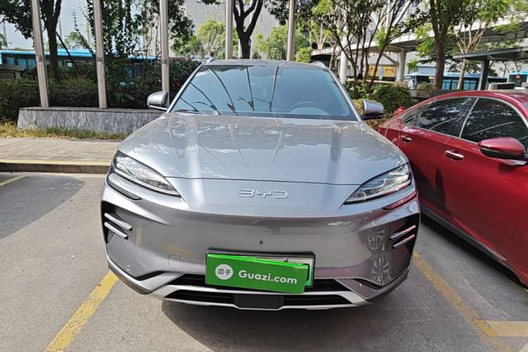 Used BYD Song PLUS New Energy 2025 EV 520km Luxury Version Front
