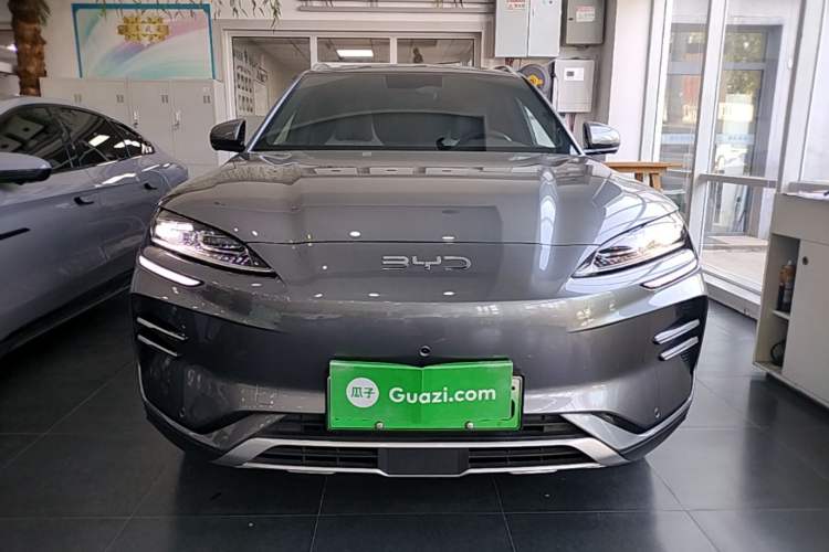 Used BYD Song PLUS New Energy 2025 EV 520km Luxury Version Front