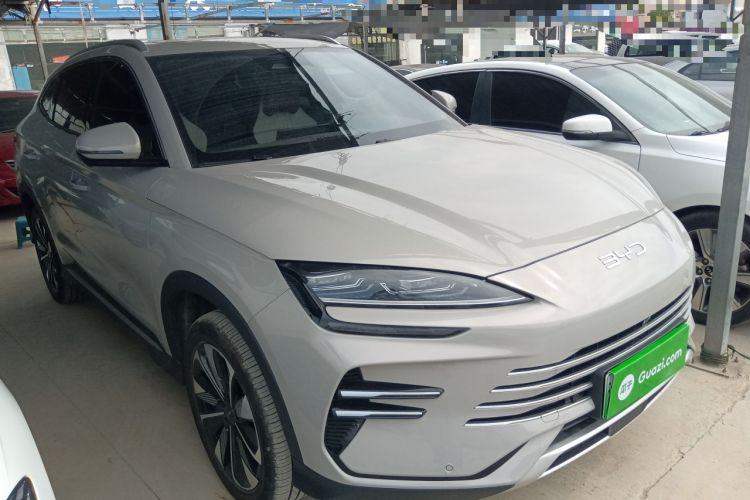 Used BYD Song PLUS New Energy 2025 DM-i 112KM Prestige Model Front Right 45 Deg