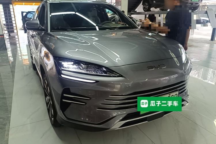 Used BYD Song PLUS New Energy 2025 DM-i 112KM Prestige Model Front Right 45 Deg