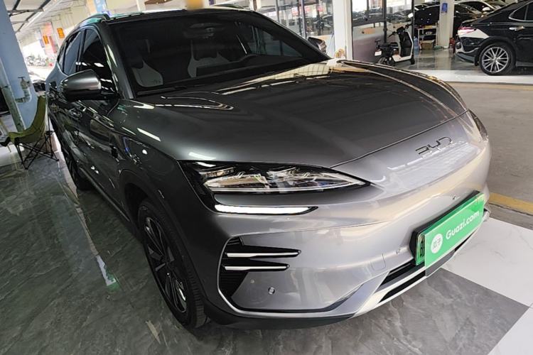 Used BYD Song PLUS New Energy 2025 EV Intelligent Driving Version 520km Premium Model Front Right 45 Deg