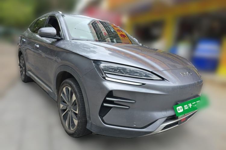 Used BYD Song PLUS New Energy 2025 EV 520km Luxury Version Front Right 45 Deg