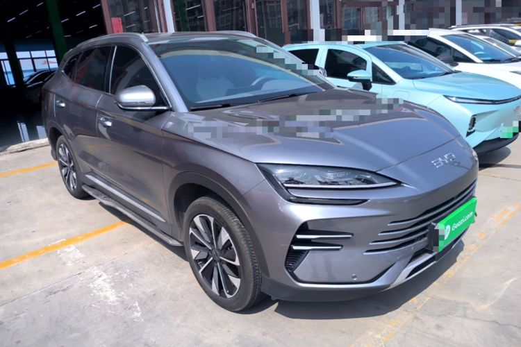 Used BYD Song PLUS New Energy 2025 DM-i 75KM Luxury Model Front Right 45 Deg