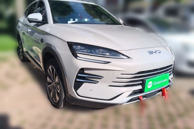 Used BYD Song PLUS New Energy 2025 DM-i 112KM Prestige Model Front Right 45 Deg