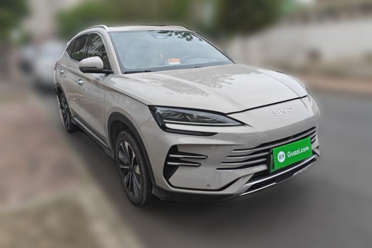 Used BYD Song PLUS New Energy 2025 DM-i 112KM Prestige Model Front Right 45 Deg